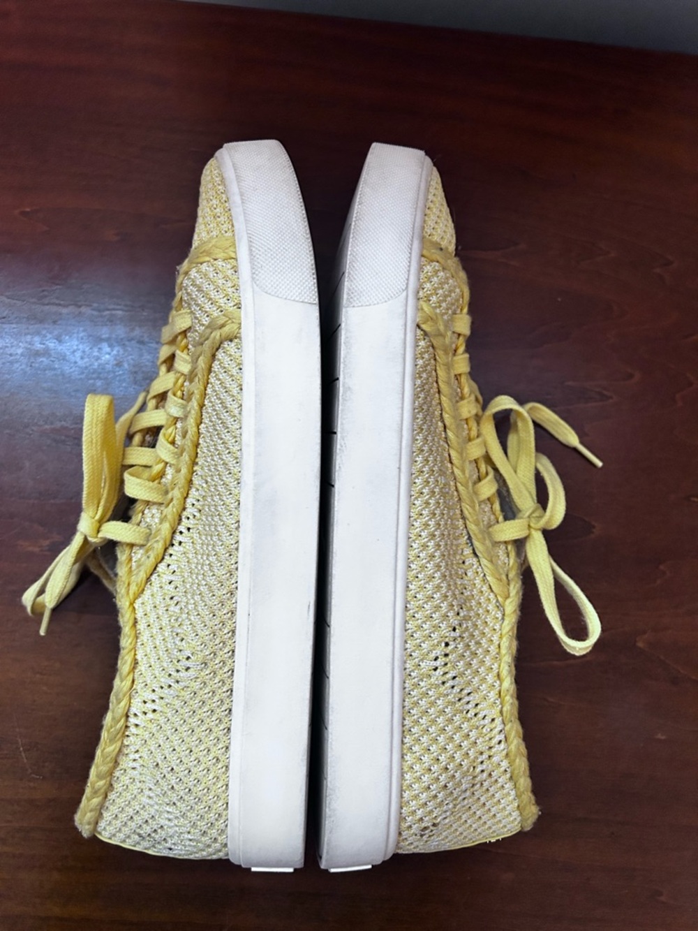 Sam Edelman light yellow Elena fabric sneaker 9.5 - Picture 3 of 14